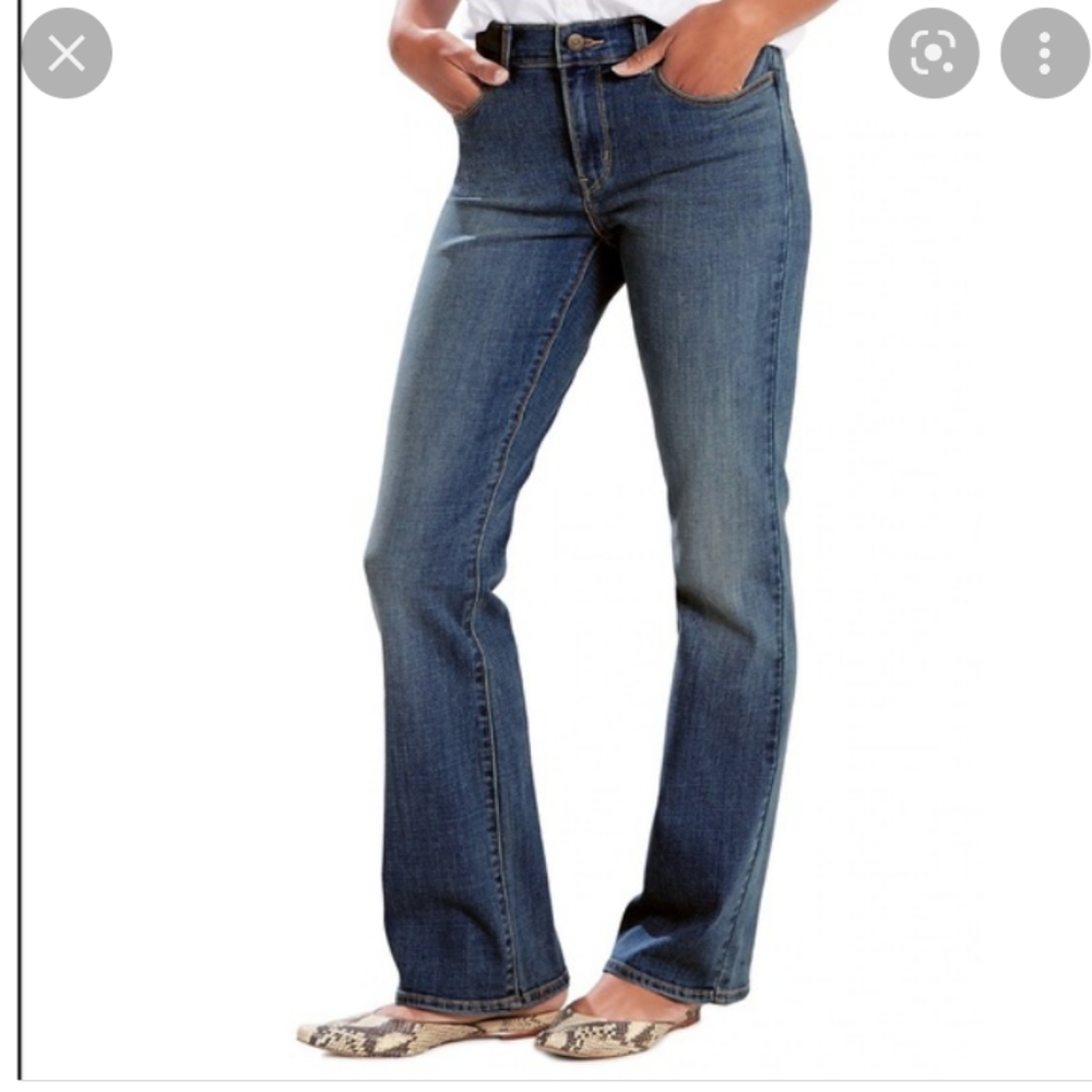 Levi's 550 Women's Relaxed Fit Boot Cut Jeans Size 16 EUC
